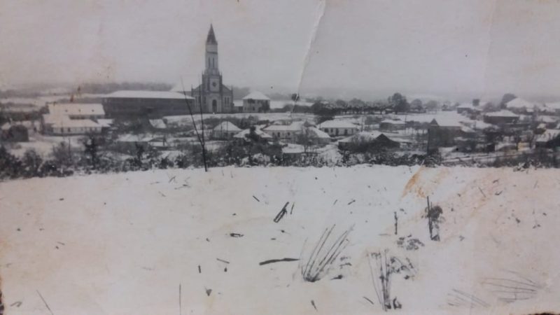 Imagem registra a neve em Campina das Missões